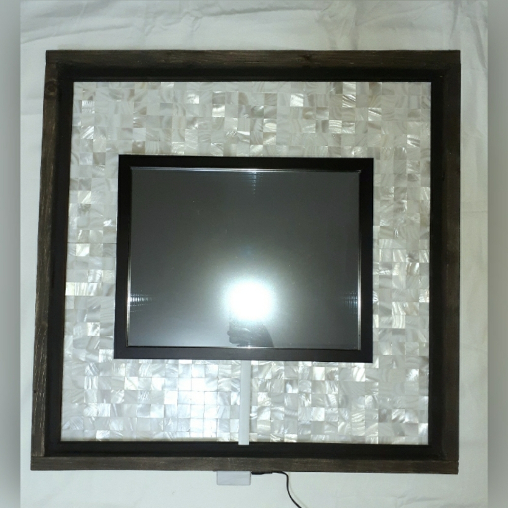 Baltimore Ravens NFL LED Infinity Mirror Shell Art - Picture 4 of 11